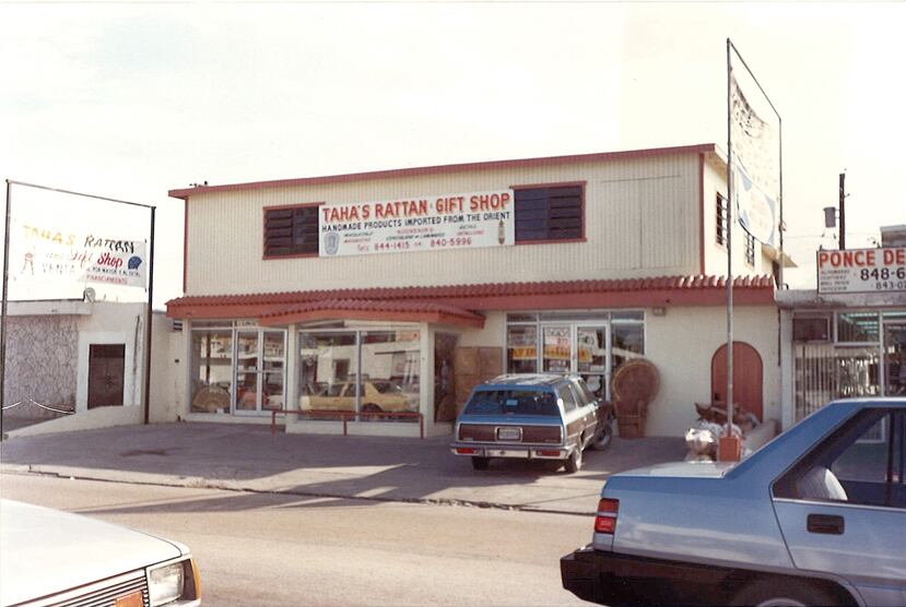 TAHA’S RATTAN fue el inicio del viaje empresarial de los esposos Taha.