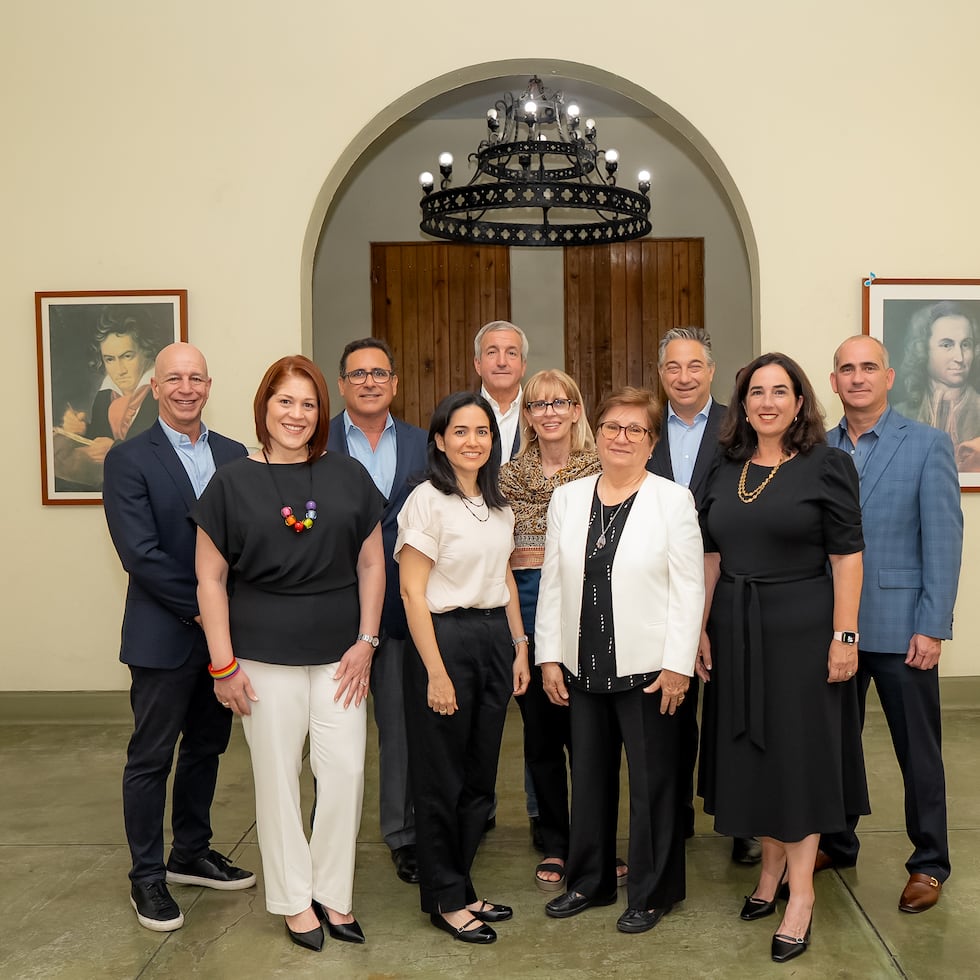 Junta de Directores del Coro de Niños de San Juan.
