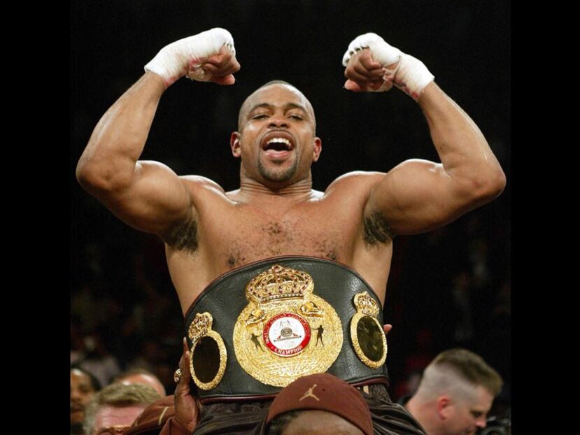 Roy Jones, Jr. Campeón 160, 168 y 175 libras, y peso completo. 57-8, 40 nocauts. (Archivo)