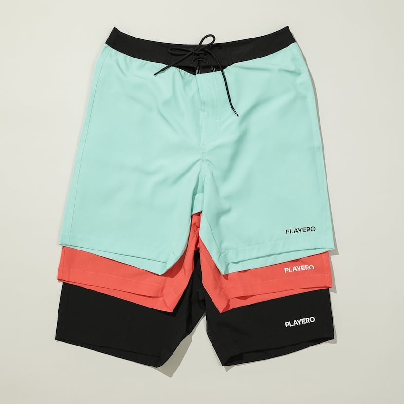 Boardshorts para chicos de Playero, en el segundo nivel. (Suministradas)