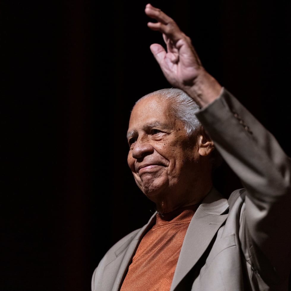 Autor Luis Rafael Sánchez.