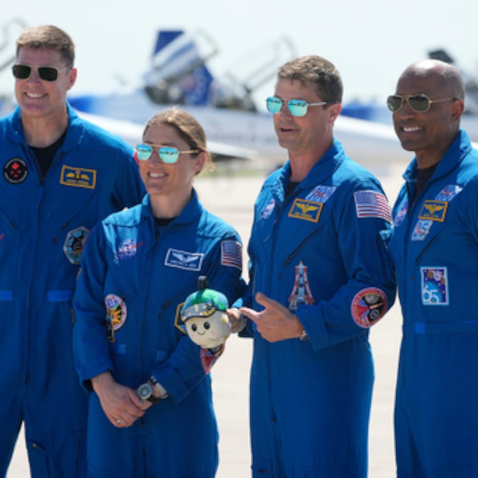 La misión inaugurará una era de exploración más representativa, al trasladar por primera vez a la Luna a una mujer, a un astronauta negro y a un canadiense.