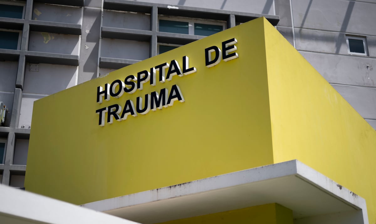Neurólogos evaluarán a la mujer baleada en una oficina médica en Villalba