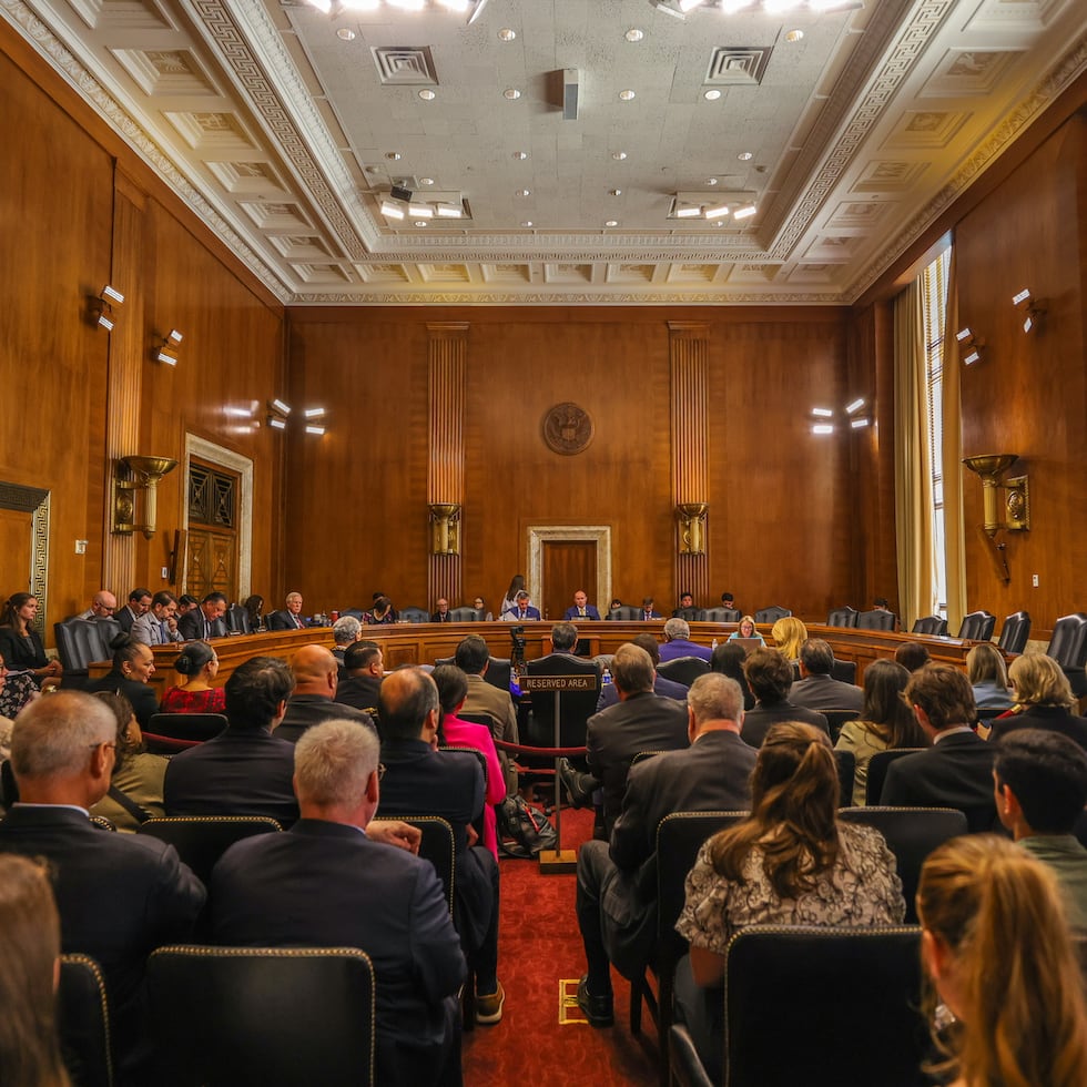El Comité de Energía y Recursos Naturales del Senado sesionó el miércoles para examinar la situación general de los territorios como Puerto Rico.
