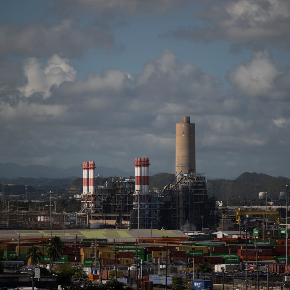 The fuel contract awarded to Puma Energy provides for the supply of fuel to the San Juan (photo), Palo Seco, Aguirre and Costa Sur power plants.