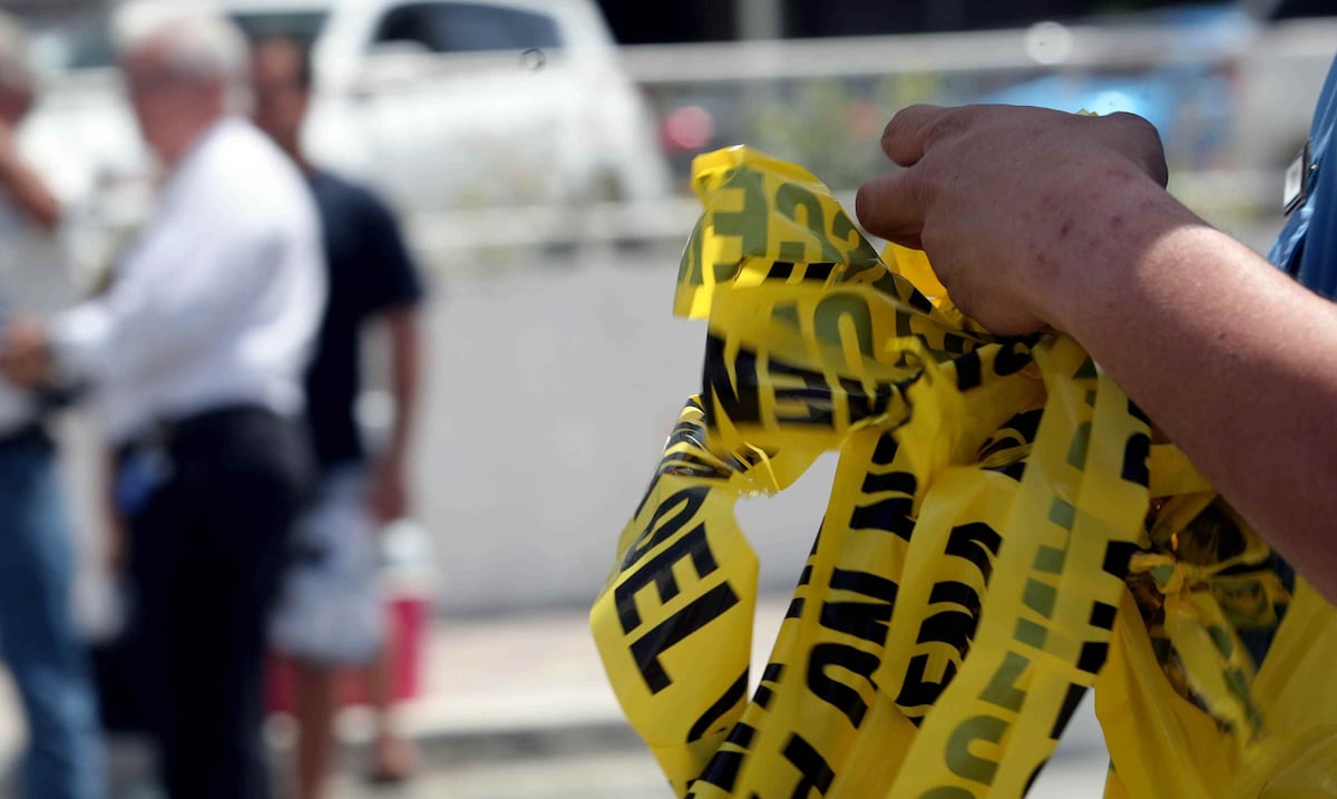 Conductor muere tras chocar contra una grúa en Cabo Rojo