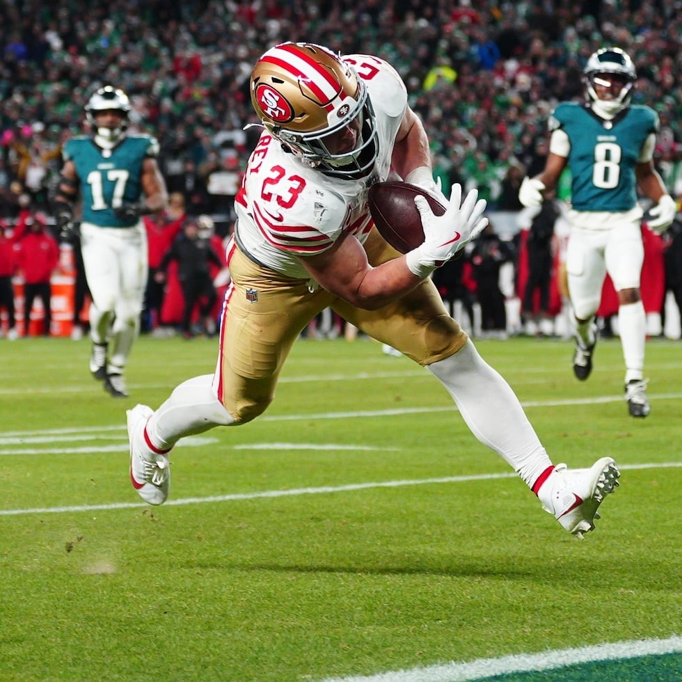 Christian McCaffrey y los 49ers enfrentarán este sábado a los Seahawks en Seattle