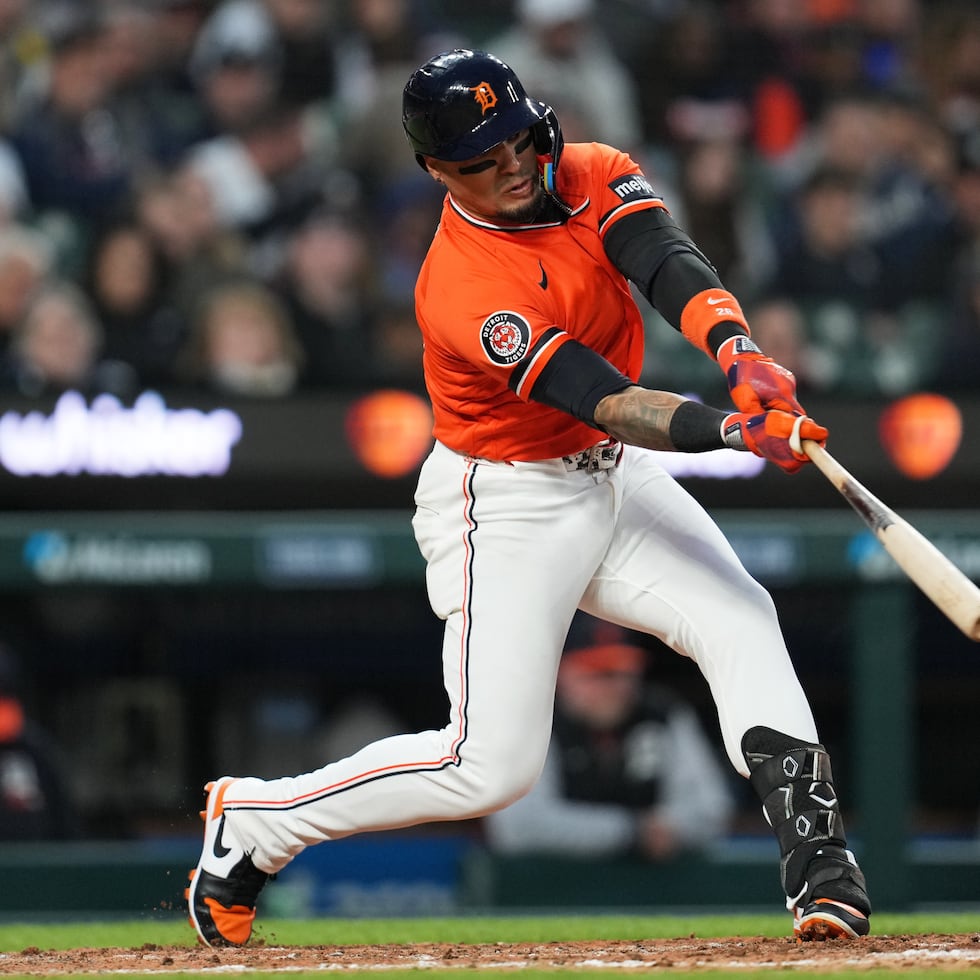 Esta temporada, Javier Báez batea para .256 con dos cuadrangulares y seis carreras empujadas en 24 juegos.