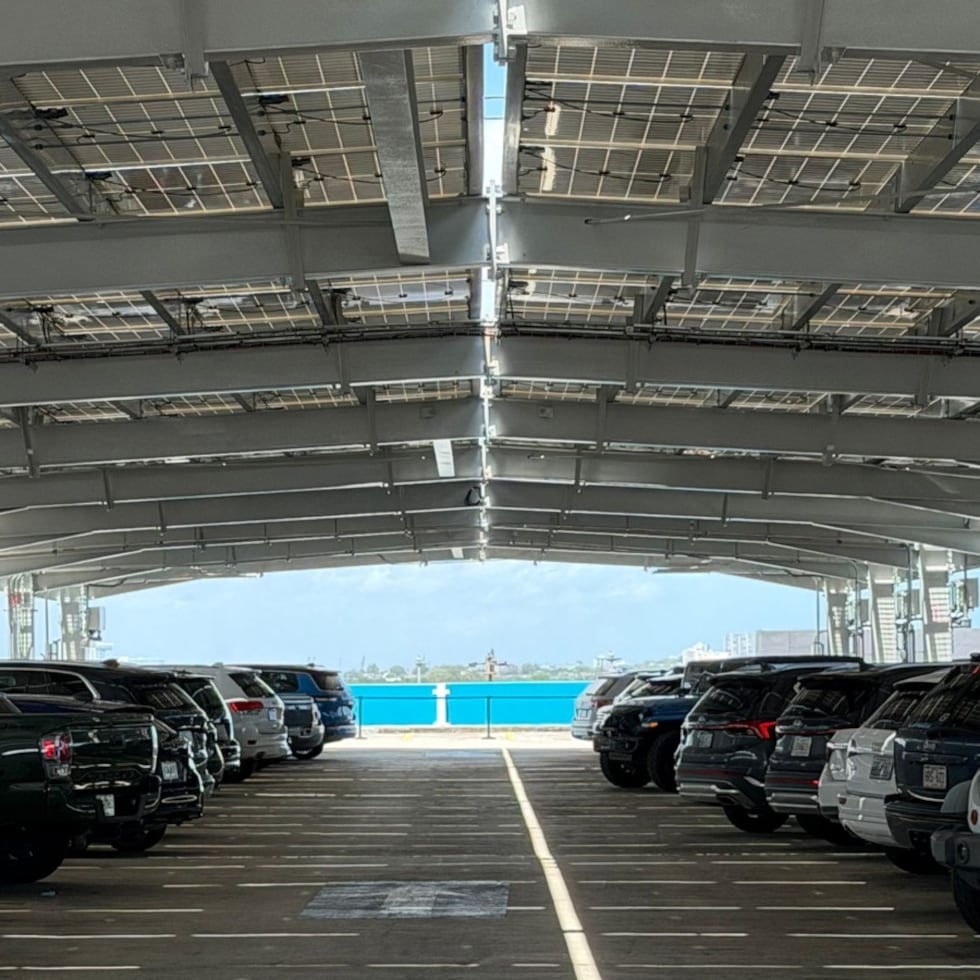 Every month, Aerostar pays between $1.3 million and $1.5 million for electricity consumption, said Jorge Hernández.