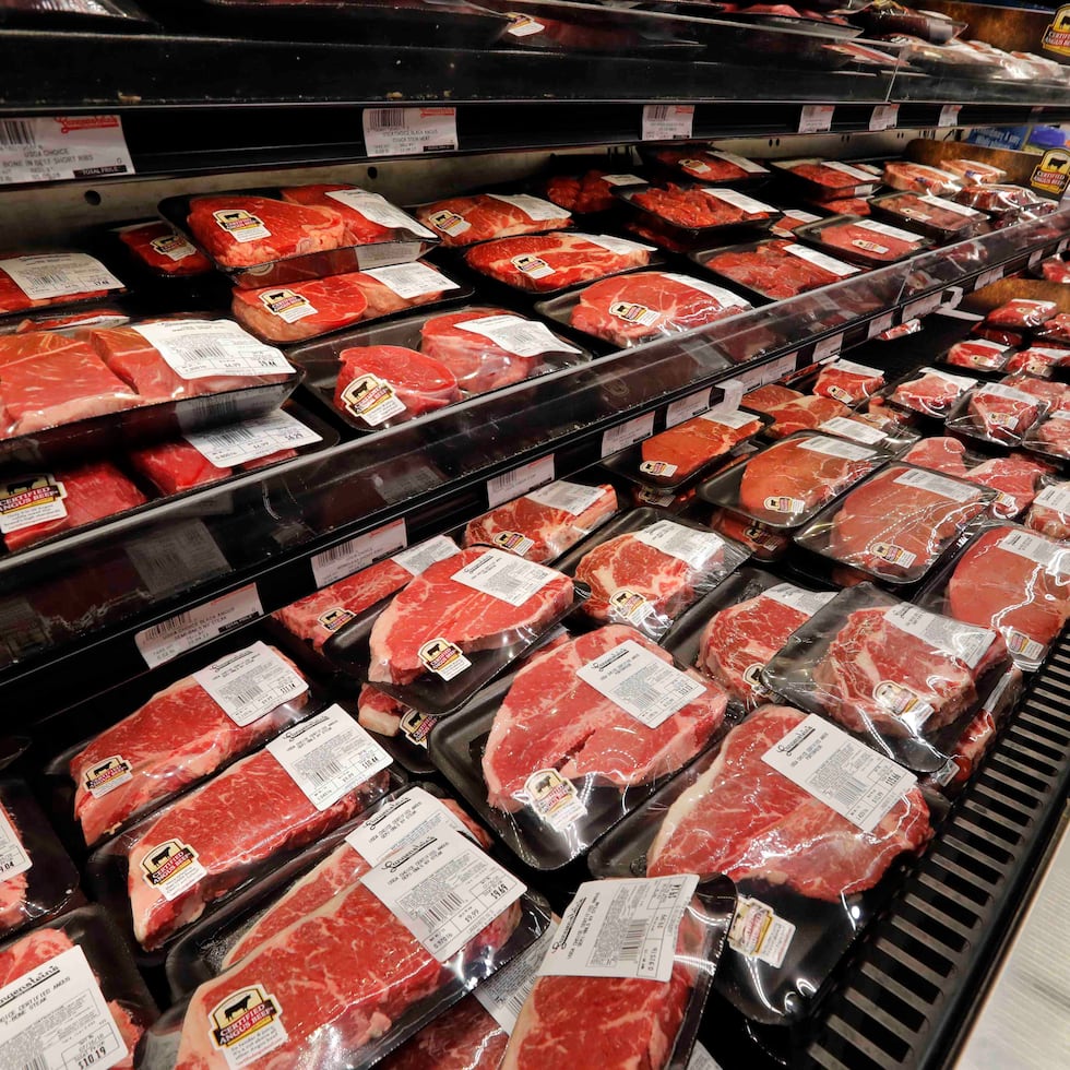 “Este tipo de interrupciones provocará un aumento en los precios de la carne de res para los consumidores”, alertaron.