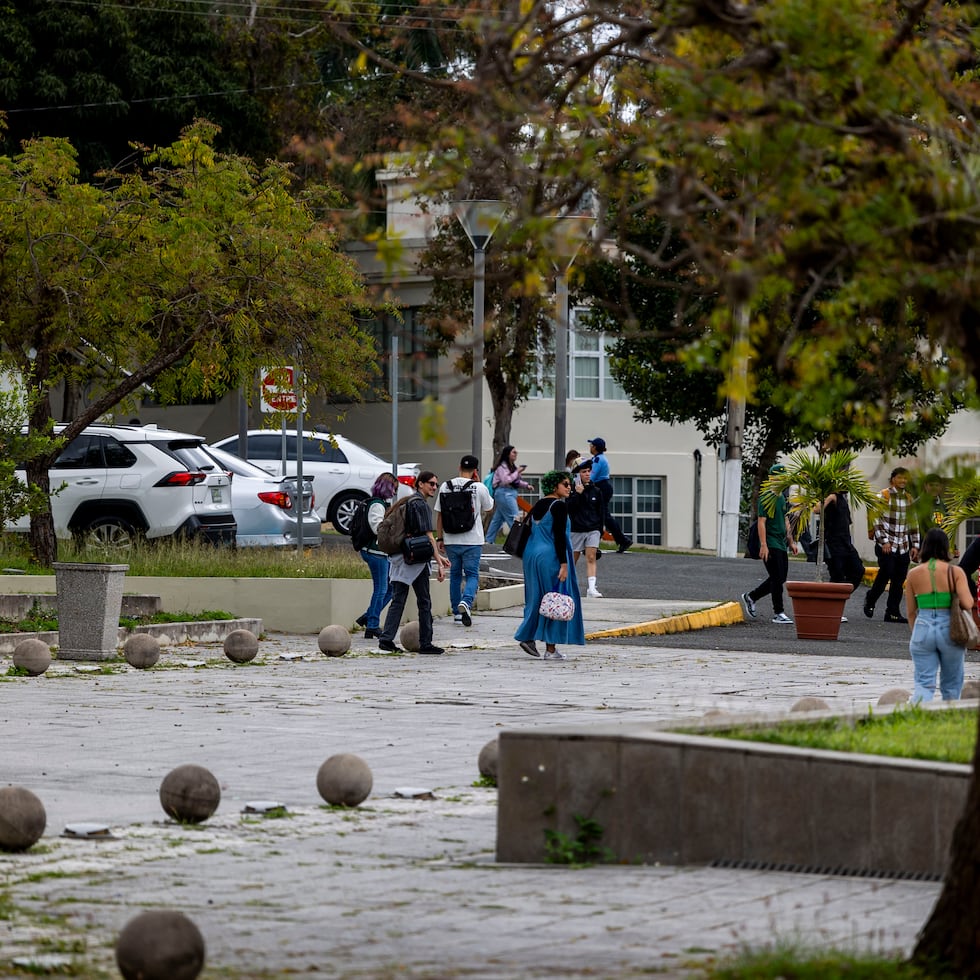 Los estudiantes que recibieron las notificaciones provienen de 222 escuelas públicas y 148 escuelas privadas, detalló la UPR.