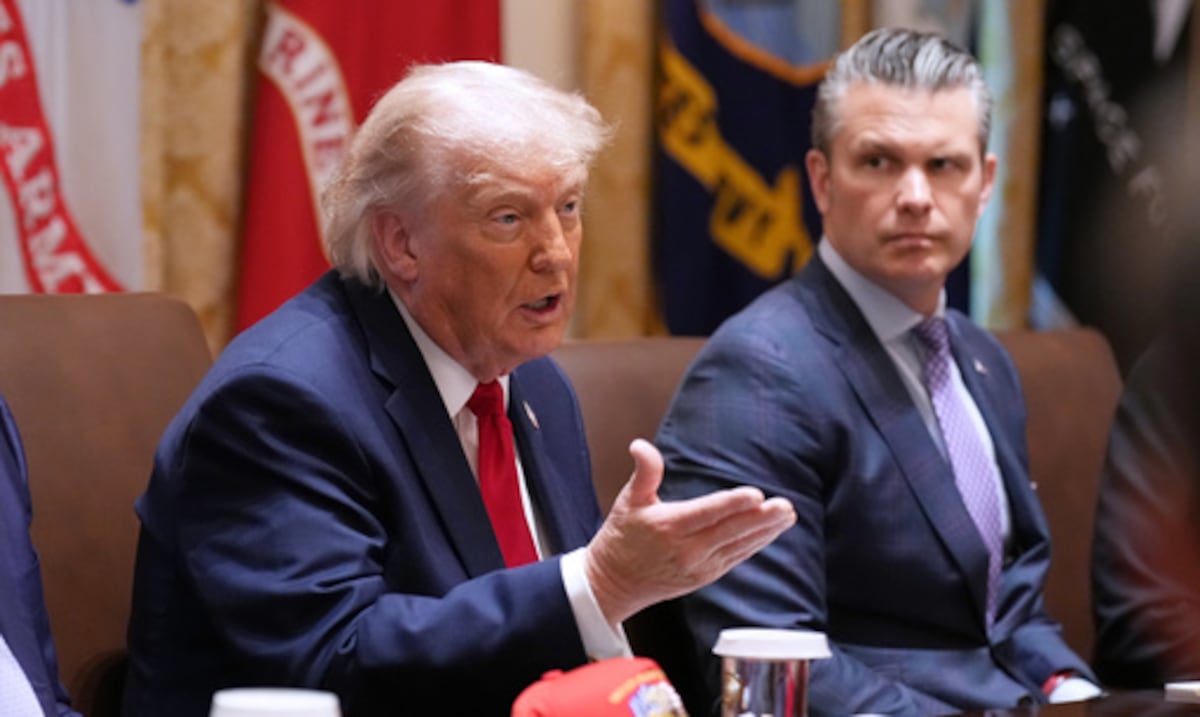 Trump critica como "antipatriótico" el voto de la Cámara para limitar su guerra contra Irán