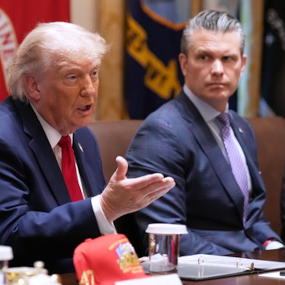 Los demócratas insisten en que Trump ordenó la ofensiva contra Irán sin el visto bueno del Congreso.