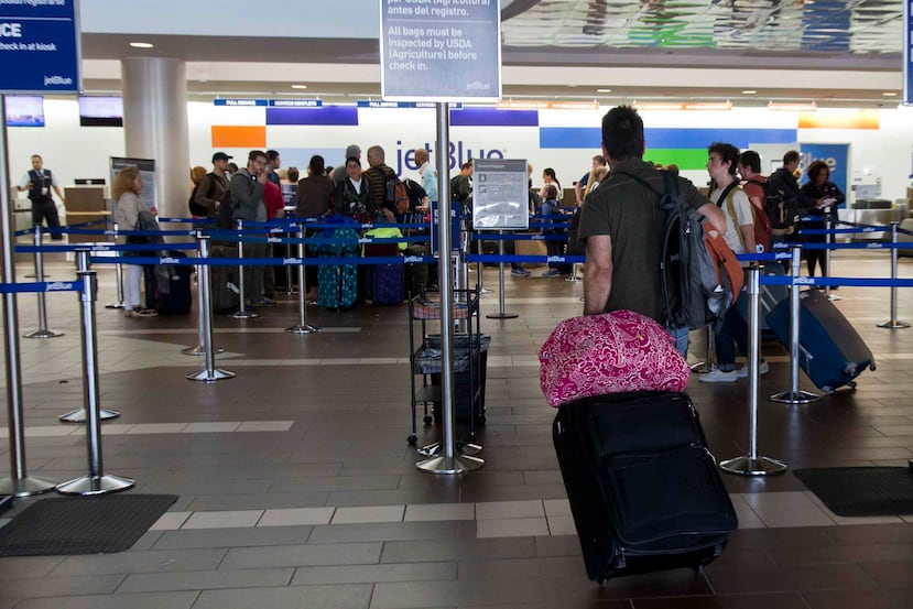 La emigración en el País es un fenómeno social más asociado a la tesis de “emigración por atractivo” (pull-factor) más que por la “emigración empujada” (push-factor), determina el experto. (Archivo / GFR Media)