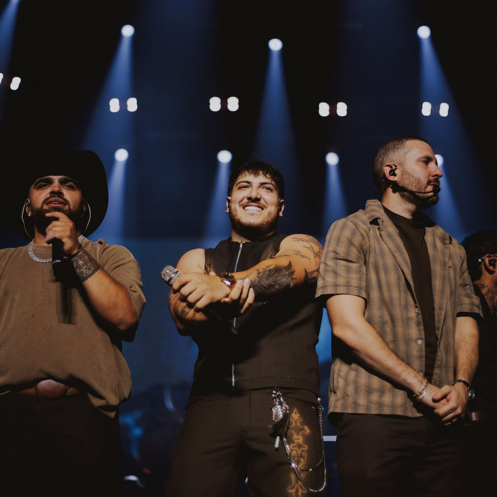 El Grupo Frontera se encuentra en medio de una larga gira de conciertos que los ha llevado por Europa, Estados Unidos y América Latina.
