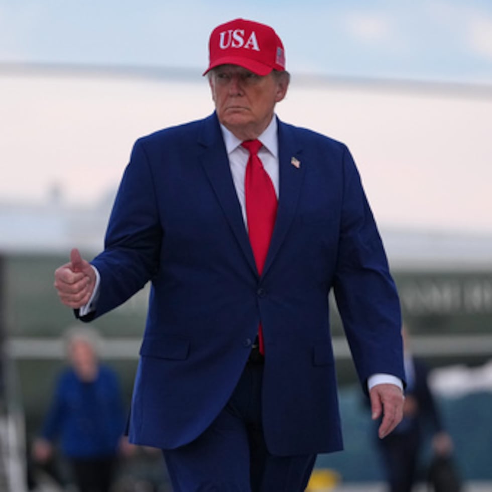 Esta medida se produce una semana después de que Donald Trump declarara, para sorpresa de todos, que Estados Unidos había acordado comprar gasóleo a Rusia.