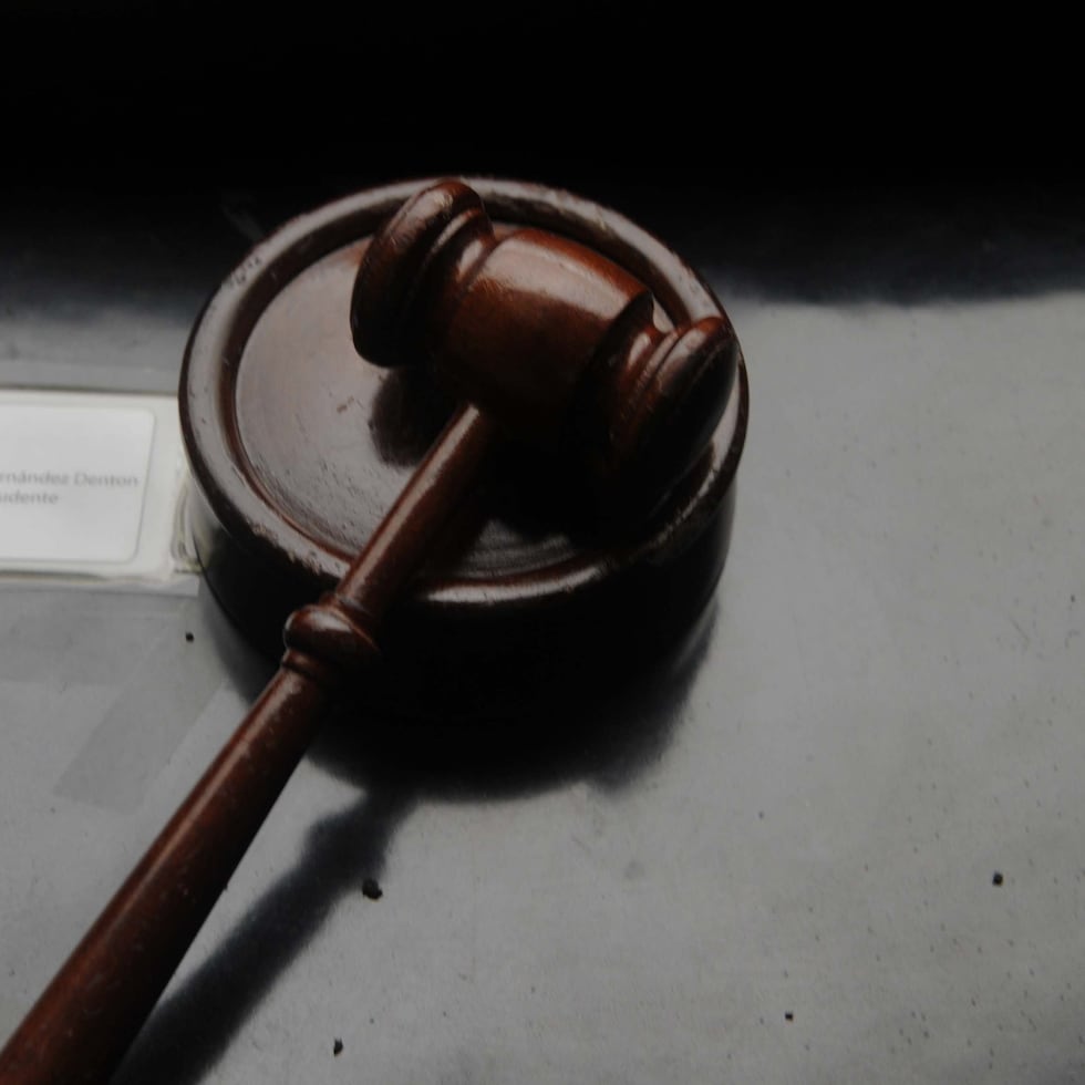 La juez Alba Calderón impuso a los imputados una fianza global de $700,000 y la vista preliminar fue pautada para el 3 de febrero.