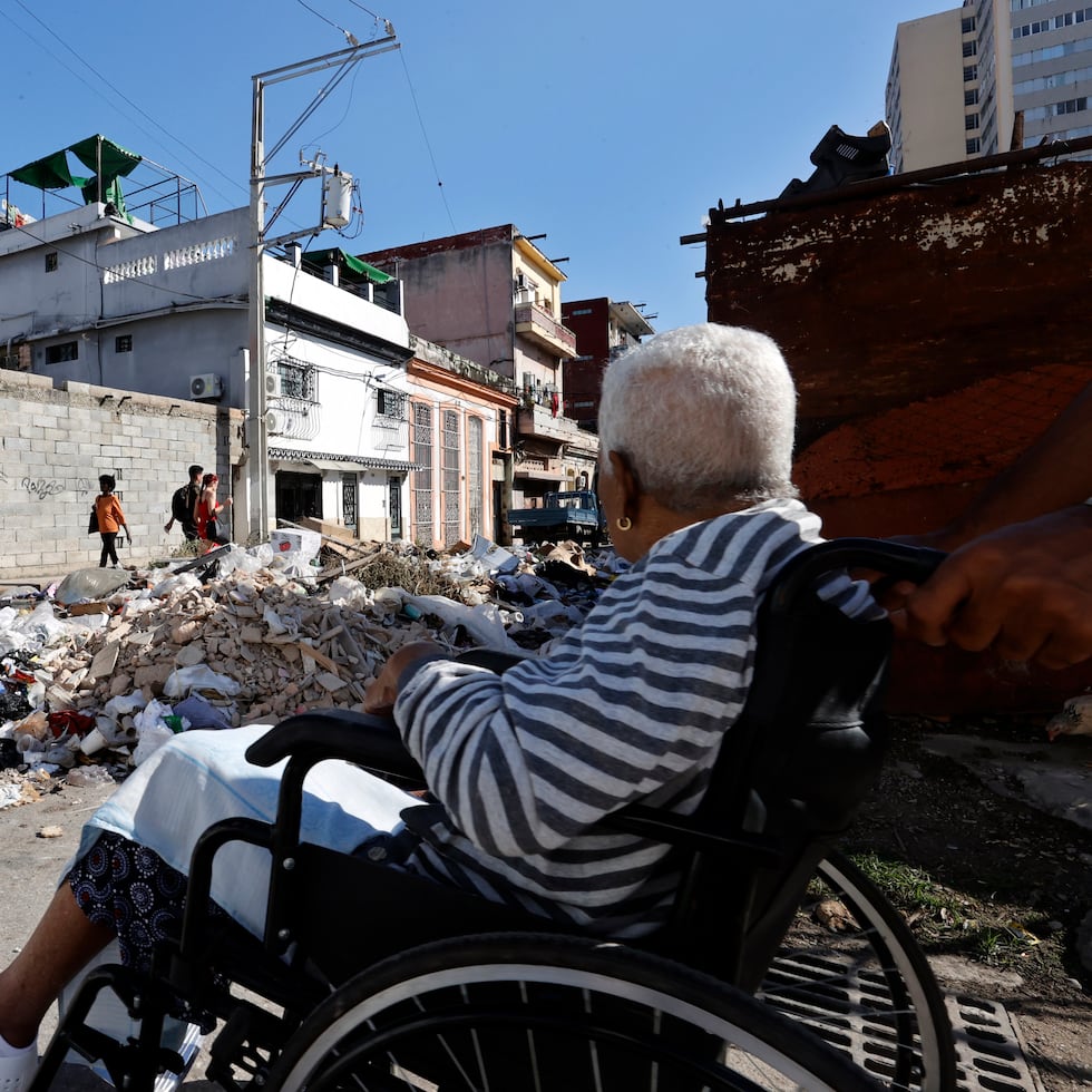 Estados Unidos anunció este jueves el decreto presidencial tras semanas de advertencias luego de la captura del presidente de Venezuela, Nicolás Maduro, el pasado 3 de enero y forzado el cierre del suministro de petroleo venezolano a La Habana, cuando Caracas había sido hasta entonces su principal proveedor.