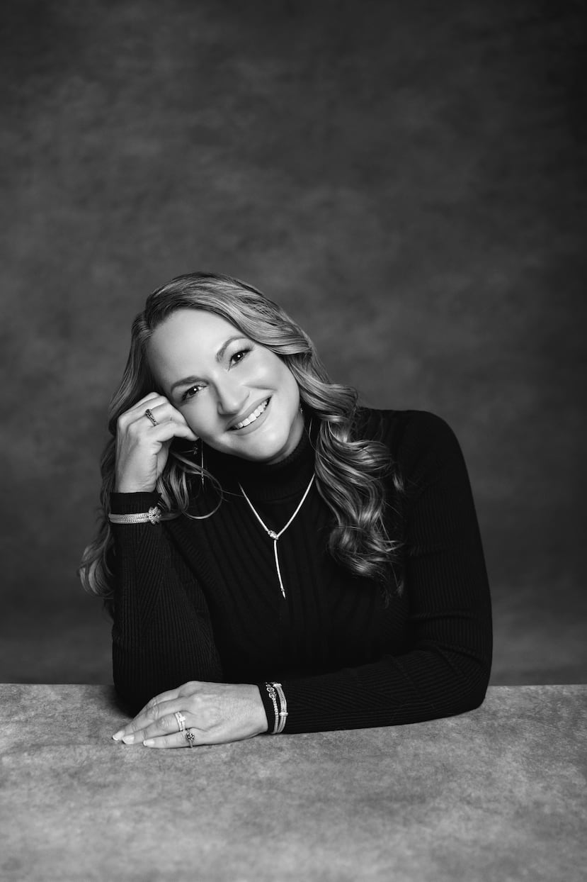 DEBORAH MARTORELL
MUJER DEL AÑO
2025 USO EXCLUSIVO MAGACIN