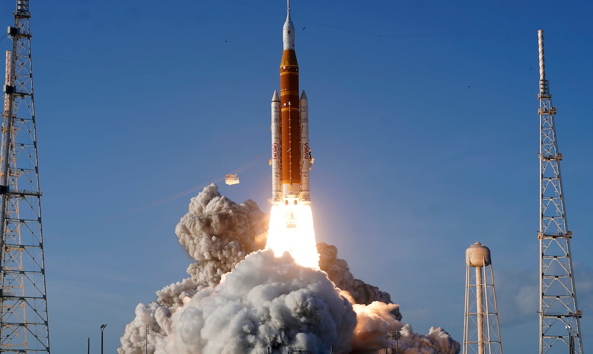 “¡En órbita!”: Artemis II continúa su histórico viaje hacia la Luna