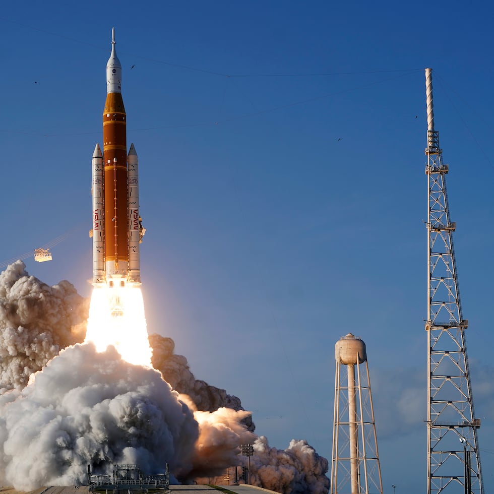 NASA's Artemis II moon rocket lifts off from the Kennedy Space Center's Launch Pad 39-B Wednesday, April 1, 2026, in Cape Canaveral, Fla. (AP Photo/Chris O'Meara)