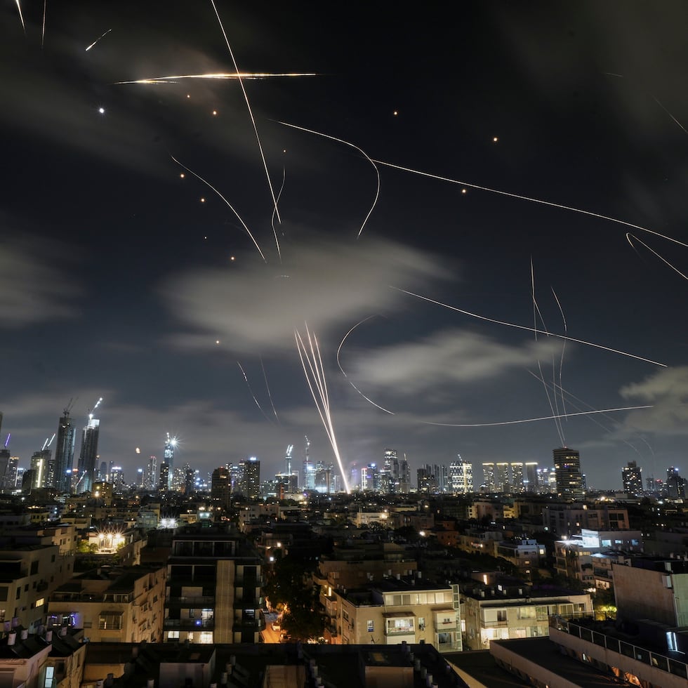 Las sanciones del martes incluyen a una empresa venezolana y a su presidente, acusados de comprar aviones no tripulados iraníes.