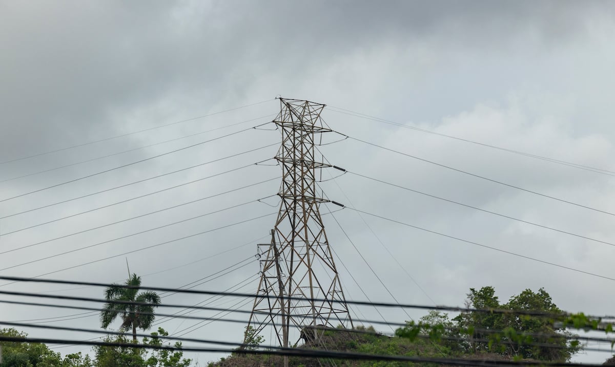 Anticipan relevos de carga para esta noche tras una avería en sistema de combustible de la planta de AES
