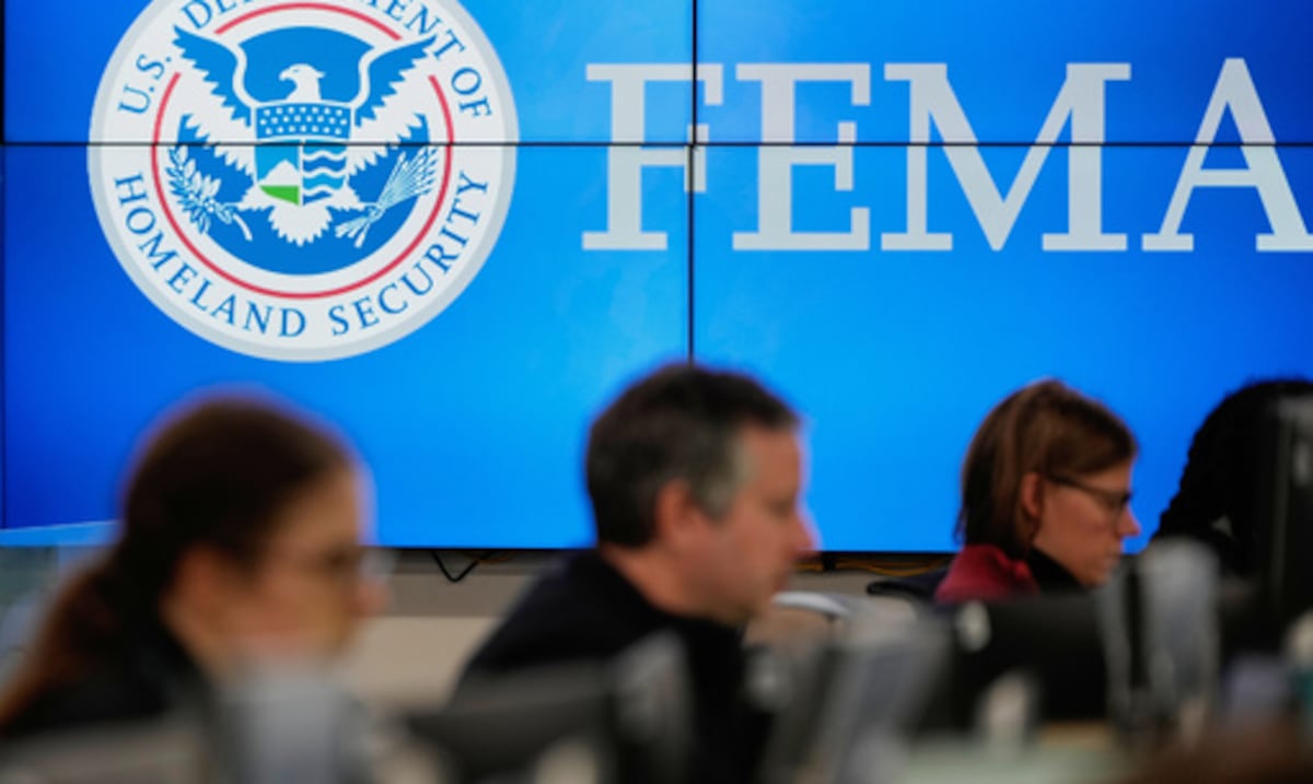 Candidato de Trump para dirigir FEMA promete ser "justo y razonable" en ayuda por desastres