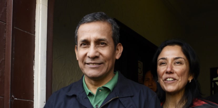 El expresidente Ollanta Humala y su esposa Nadine Heredia irán a la cárcel luego que un juez ordenara prisión preventiva contra ambos mientras son investigado por presunto lavado de activos.  (EFE/Raúl García Pereira)