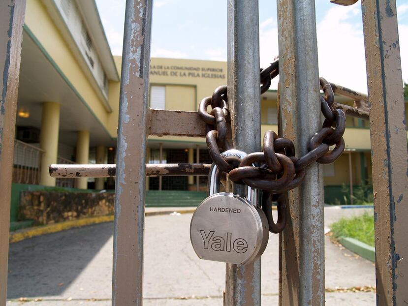 La Ley 26 sobre el cumplimiento fiscal establece como política publica la venta de los inmuebles en desuso, incluyendo las escuelas que han sido cerradas.(GFR Media)