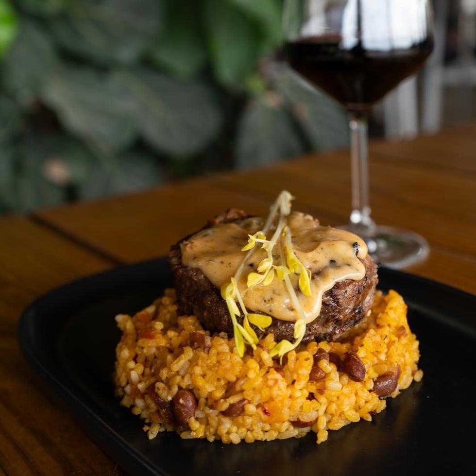Restaurante Calichi  Gastrobar en Naranjito.