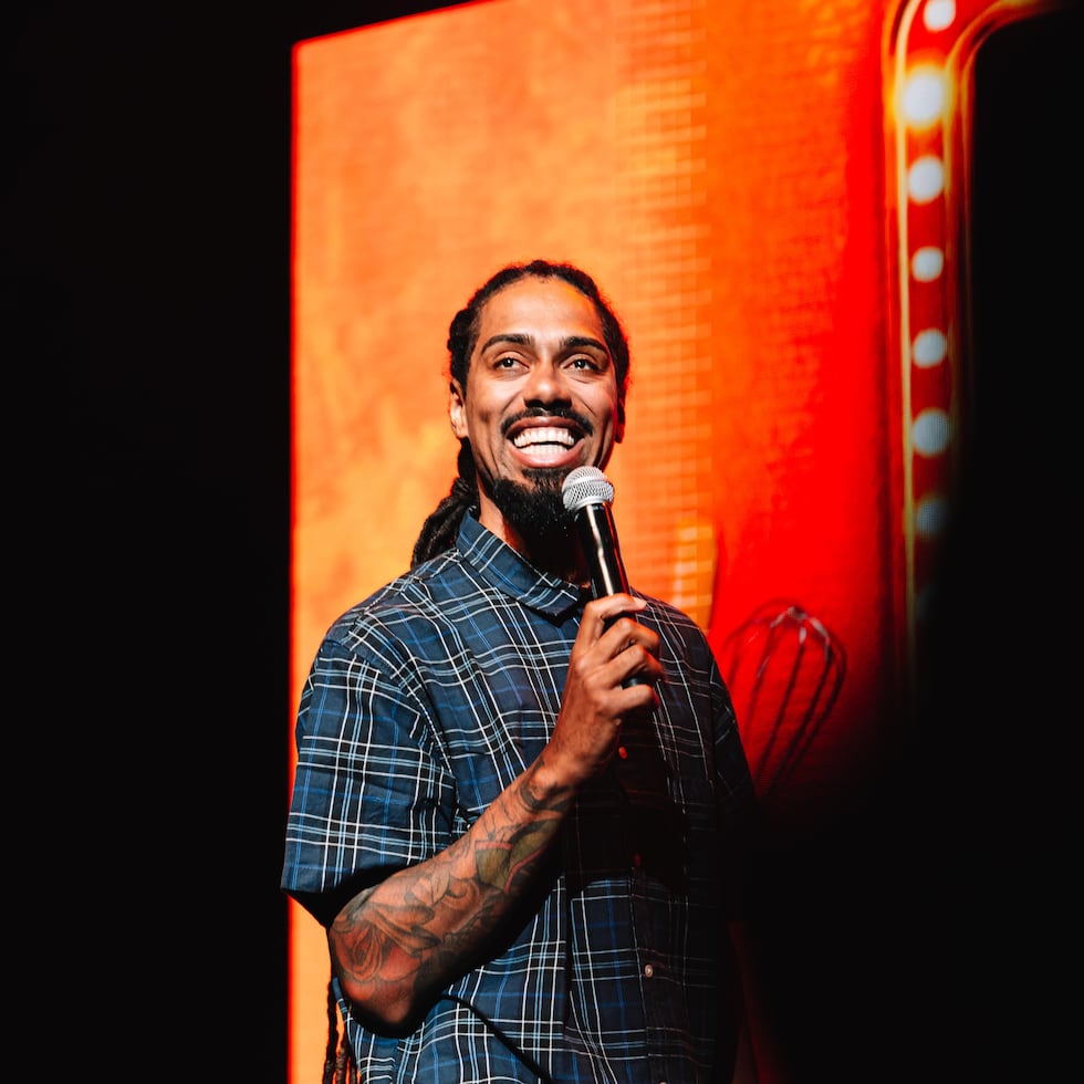 Emmanuel "Keropi" Sánchez es parte del jurado de "Boricuas con talento" de TeleOnce.