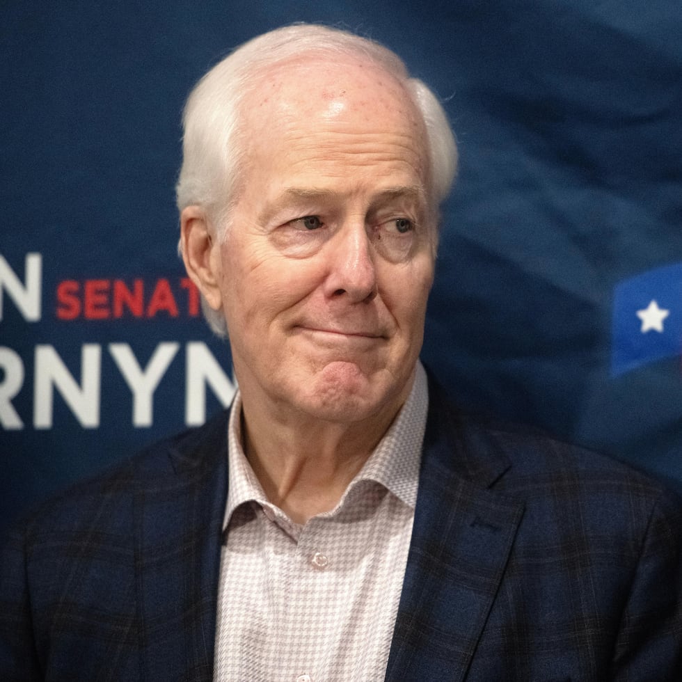 La victoria de Paxton en la segunda vuelta del martes convierte a Cornyn en el primer senador republicano de Texas en perder la nominación de su partido para la reelección.