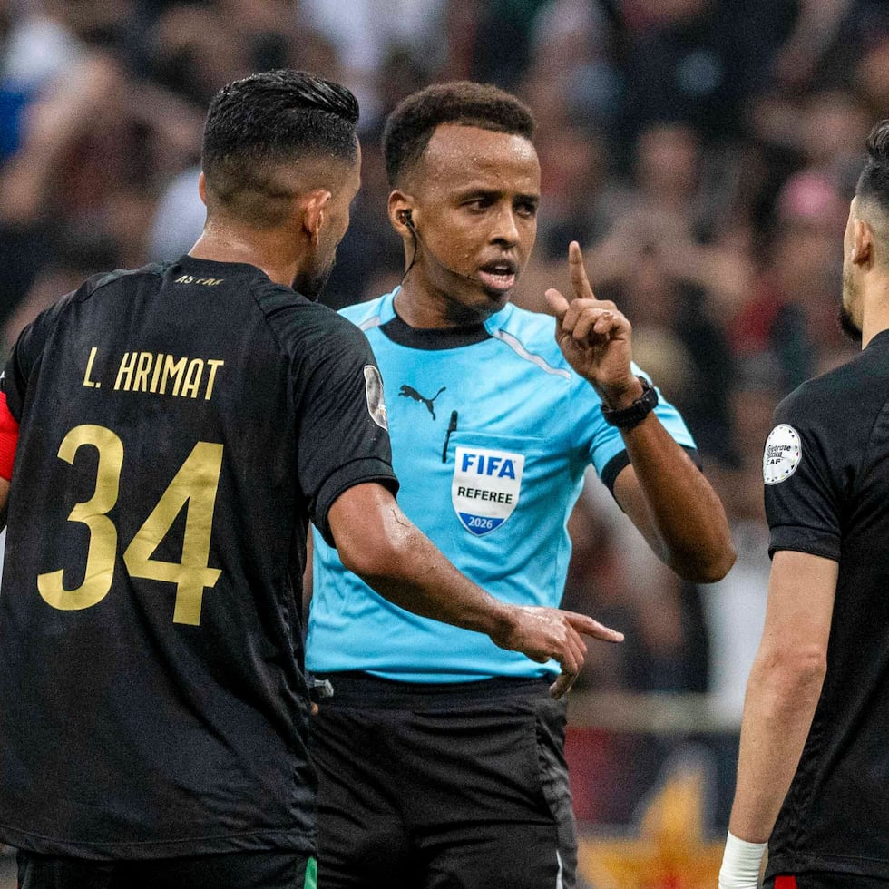 El somalí Omar Artan fue nombrado mejor árbitro masculino del continente africano en 2025.