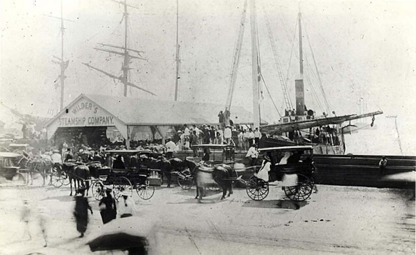 Puerto de Honolulu, 1890s.