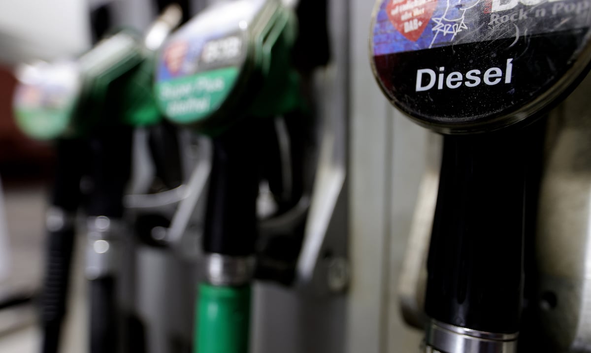Alza en precios de gasolina y diésel dispara costos de cadena de suministros en Puerto Rico