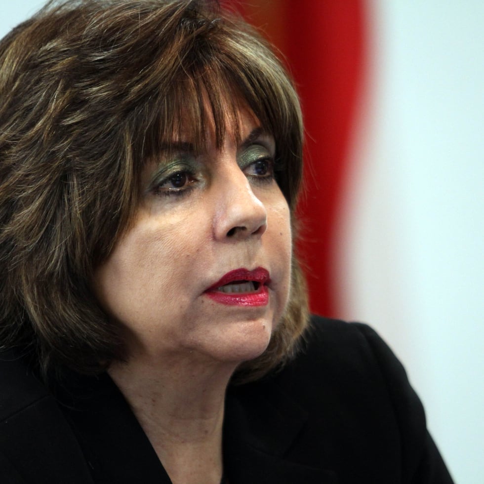 La presidenta de la Oficina del Panel sobre el Fiscal Especial Independiente, Ygrí Rivera, dijo estar “indignada” con la información divulgada sobre una supuesta reunión con la gobernadora Jenniffer González.