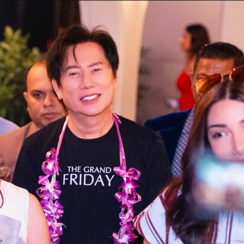 El director de Miss Universe Tailandia y presidente de Miss Grand International, Nawat Itsaragrisil.