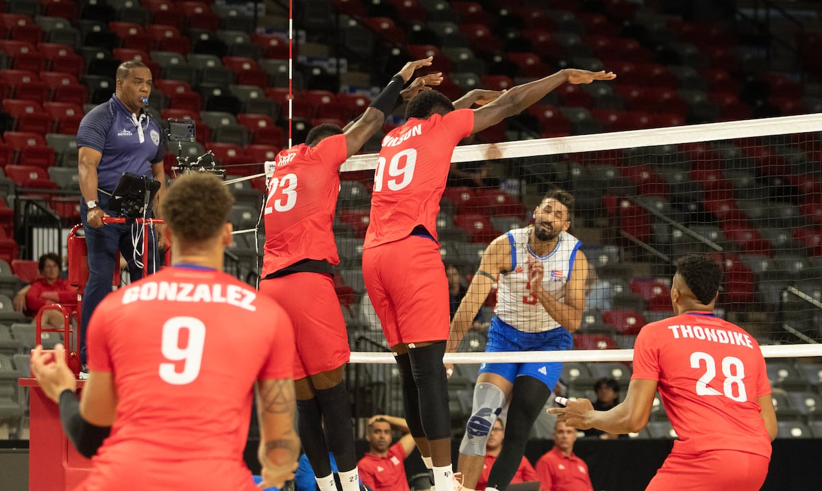 Selección de voleibol masculino cae ante Cuba y complica su camino al Mundial y al Preolímpico