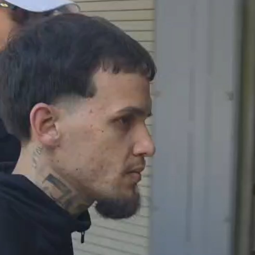 Eduardo Escribano López, conocido como “Chal 777”, fue detenido en Carolina.