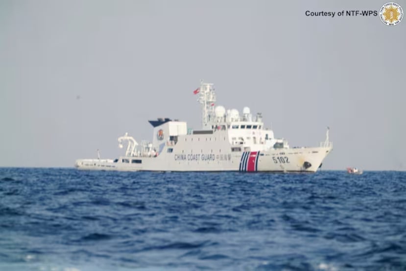 Filipinas, país cuya fuerza Armada es autora de esta fotografía, también mantiene tensiones bilaterales con China por intereses cruzados respecto al llamado "mar meridional dde la China"