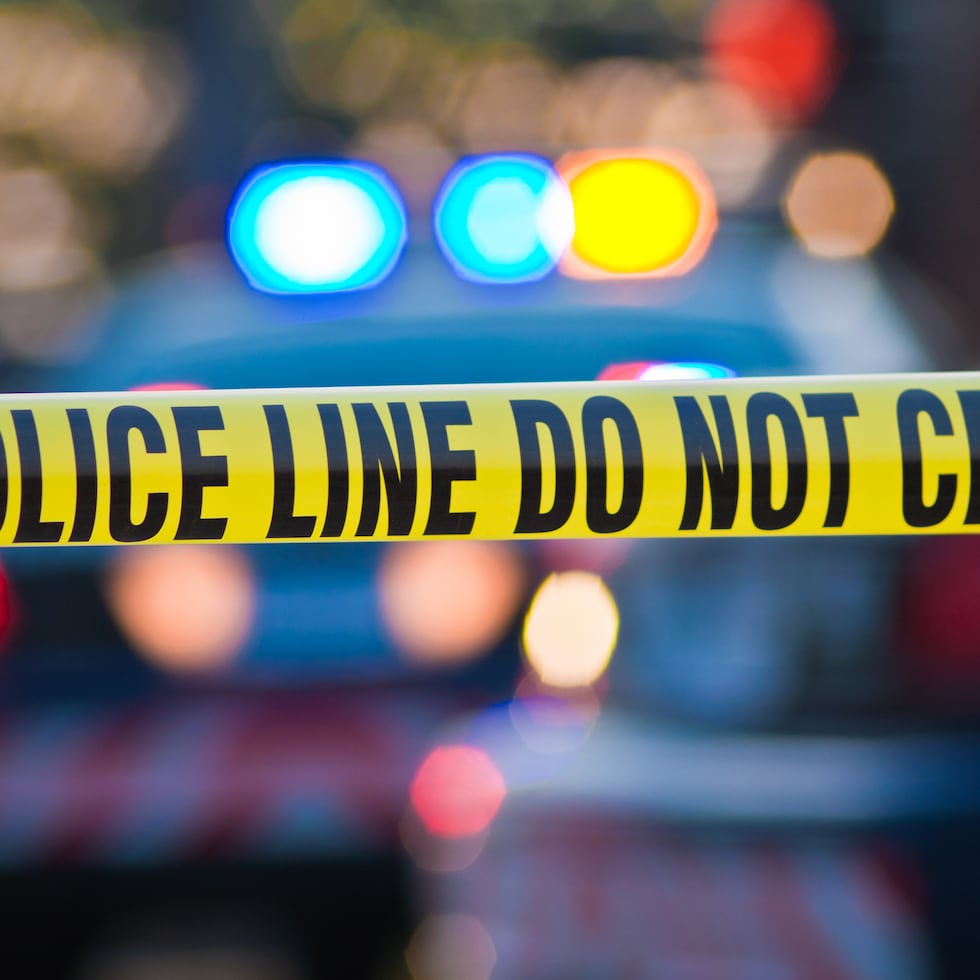 La Policía barbadense informó que una de las tres víctimas murió en la escena, mientras que los otros dos fallecieron mientras eran atendidos en una clínica del área.