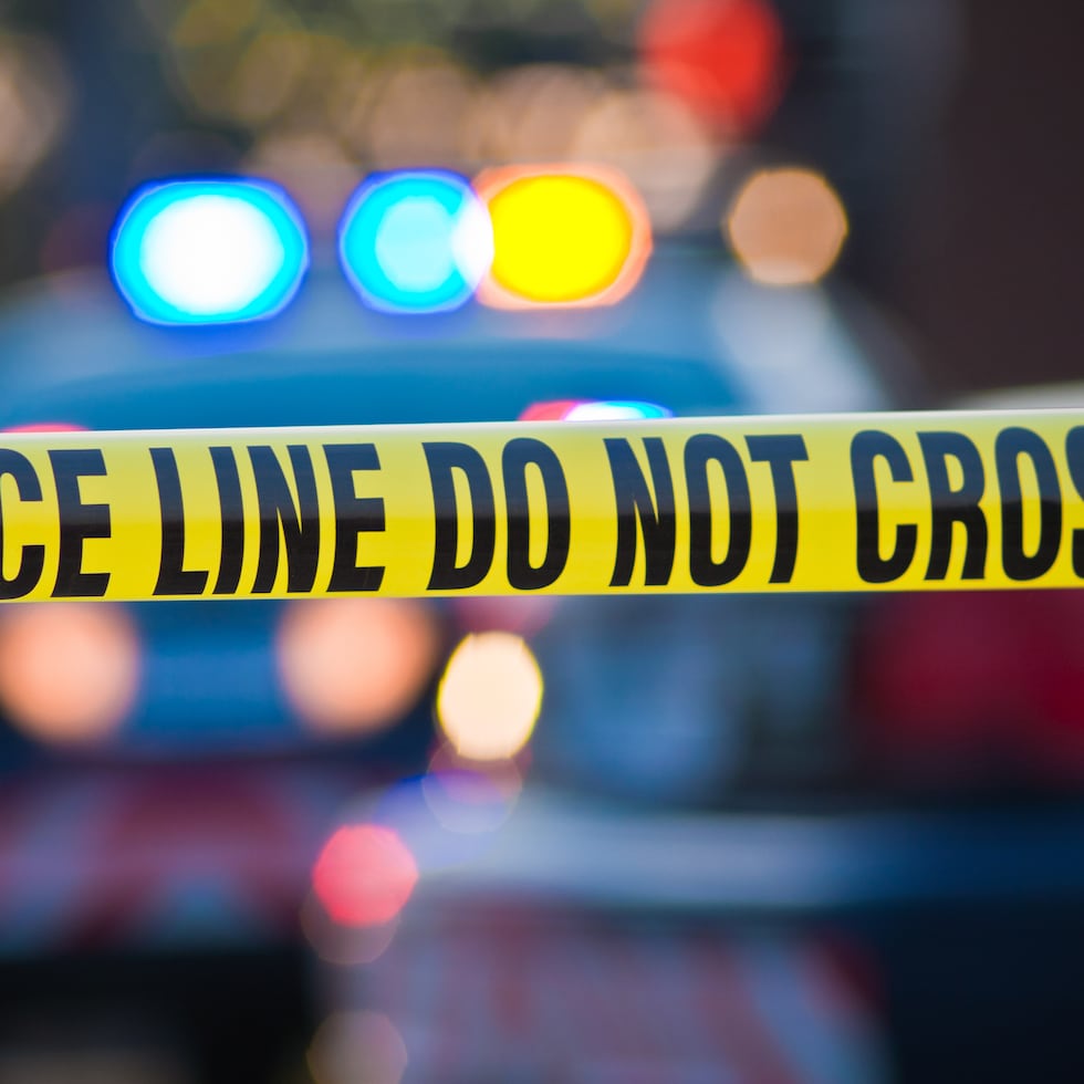 Perímetro de la escena de un crimen en Estados Unidos.
