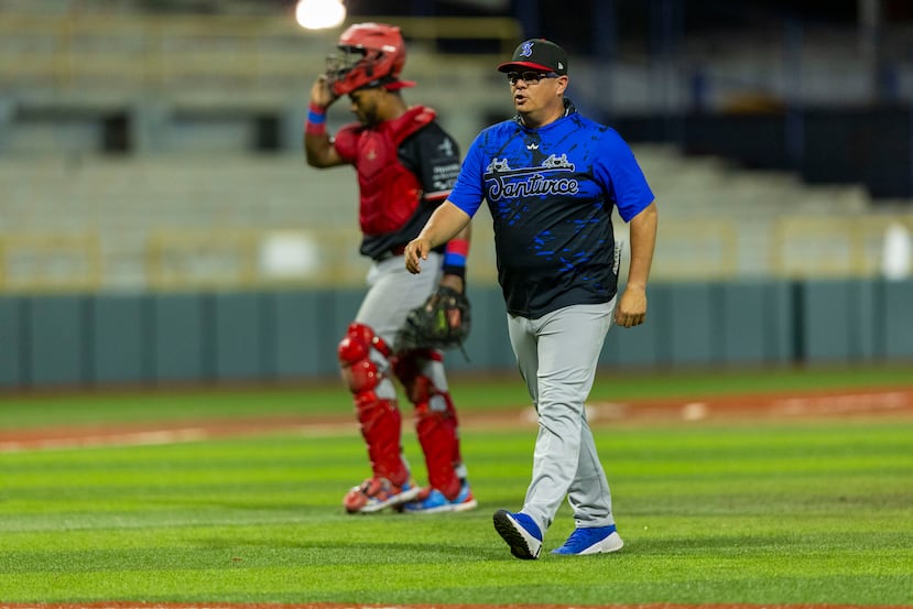 El venezolano Omar López es el mánager de los Cangrejeros.