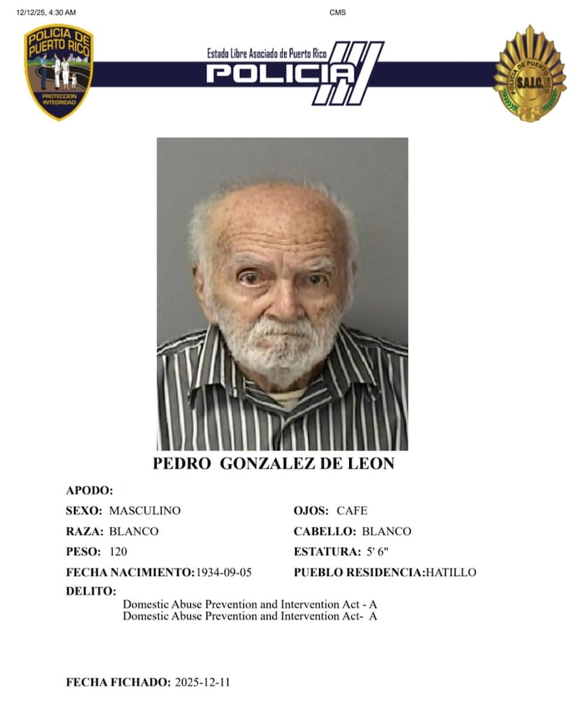 Pedro González De León de 92 años, enfrenta cargos por maltrato y maltrato mediante amenaza a su pareja, al amparo de la Ley 54 para la Prevención e Intervención con la Violencia Doméstica.