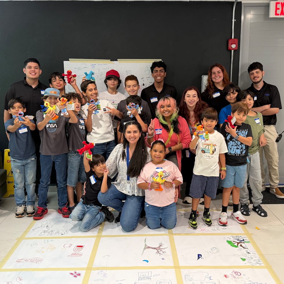 Los talleres impactaron a un grupo de niños de 8 a 13 años de la región de Arecibo.