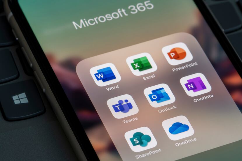 Aplicaciones principales de Microsoft en un iPhone.