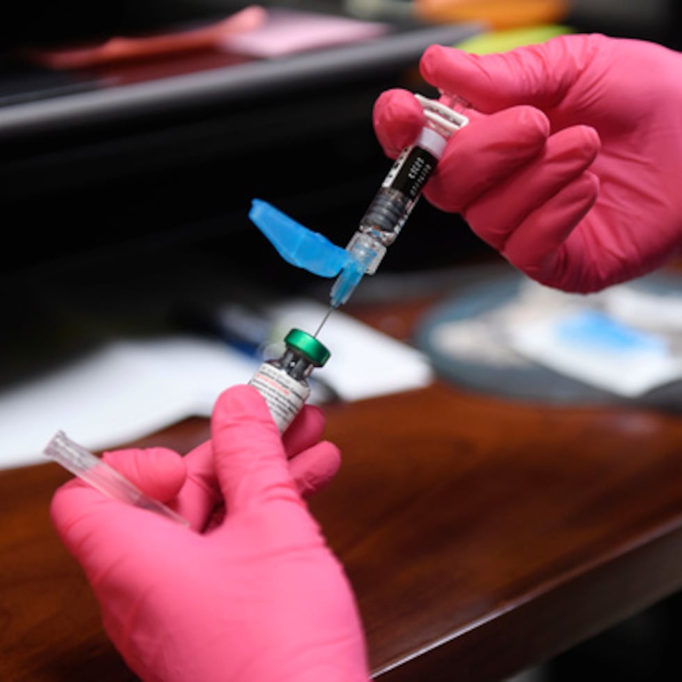 La medida dispone acciones específicas en vigilancia epidemiológica, laboratorio, inmunizaciones, comunicación, promoción de la salud y operaciones en salud, con el objetivo de garantizar “una respuesta oportuna del sistema sanitario”.