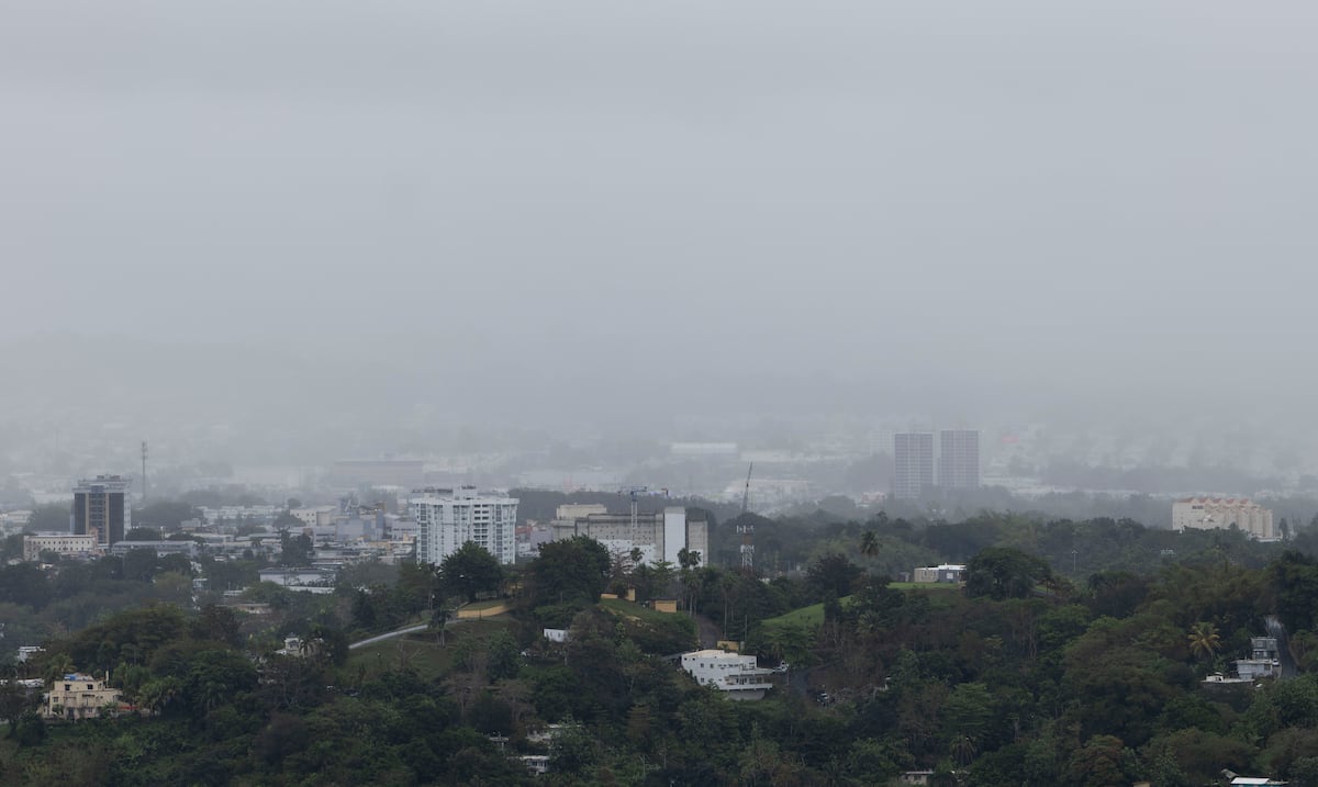 Onda tropical traerá aguaceros, tormentas eléctricas e inundaciones a Puerto Rico el lunes