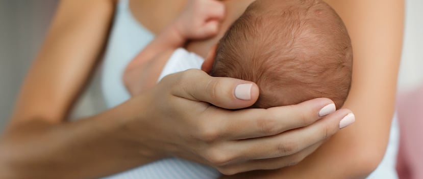Diversos estudios han comprobado que amamantar implica menores niveles de colesterol, presión arterial y azúcar en la sangre tras el embarazo. (Shutterstock)